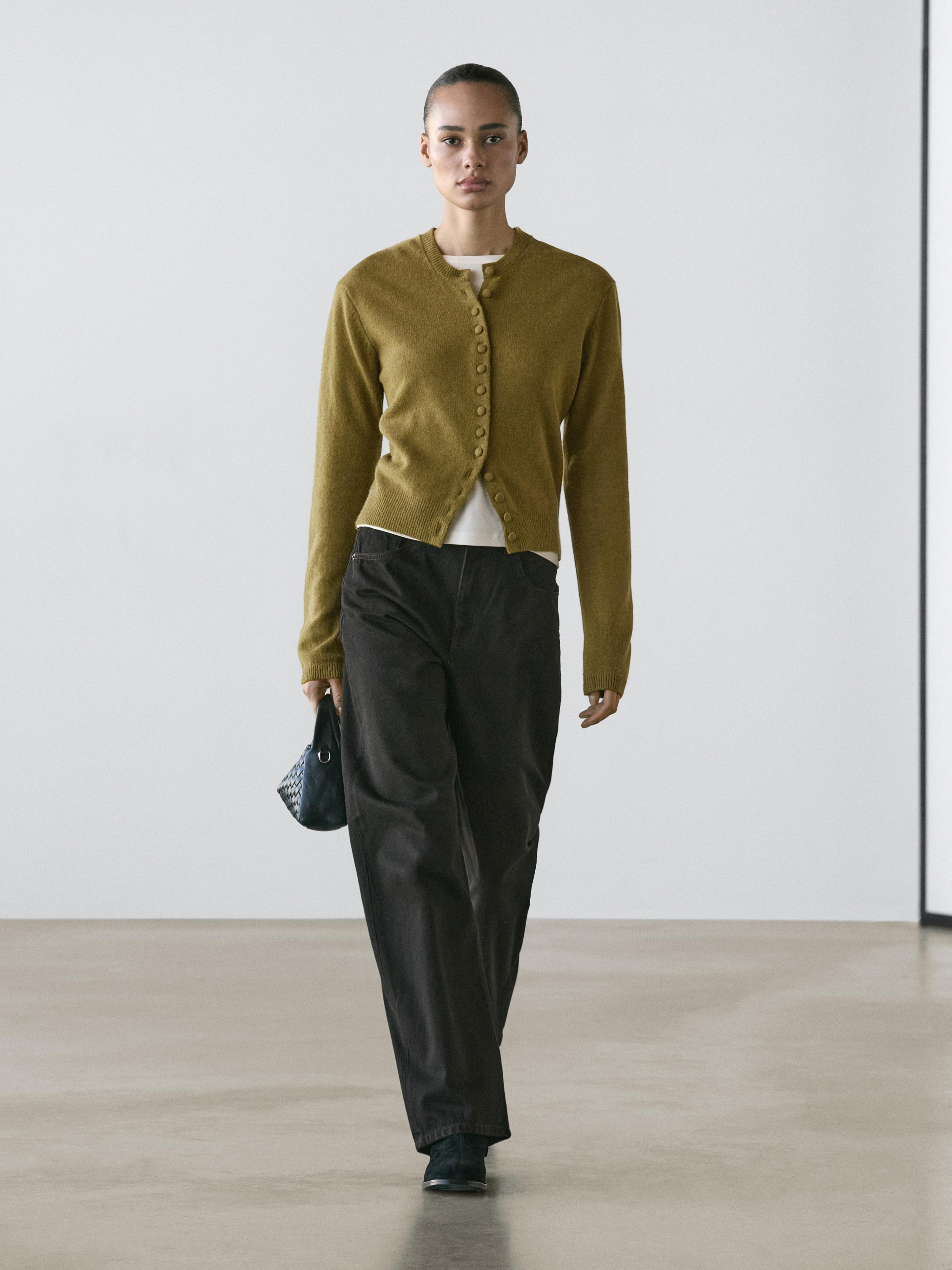 Cardigan 100 % laine avec boutons recouverts